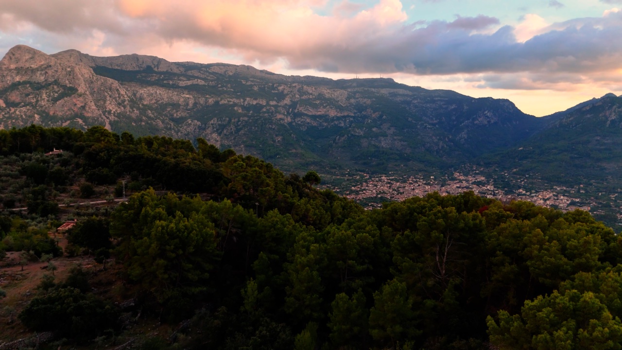 Cinematische drone videografie voor Fundació Mallorca Turisme op Mallorca, Spanje — Movy Visuals
